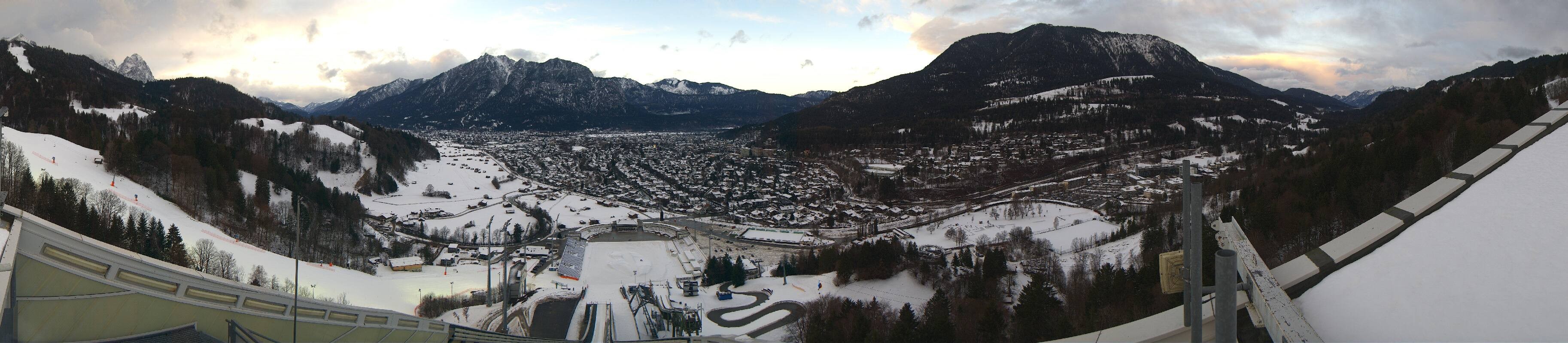 Archiv Foto Webcam Garmisch-Partenkirchen - Olympiaschanze