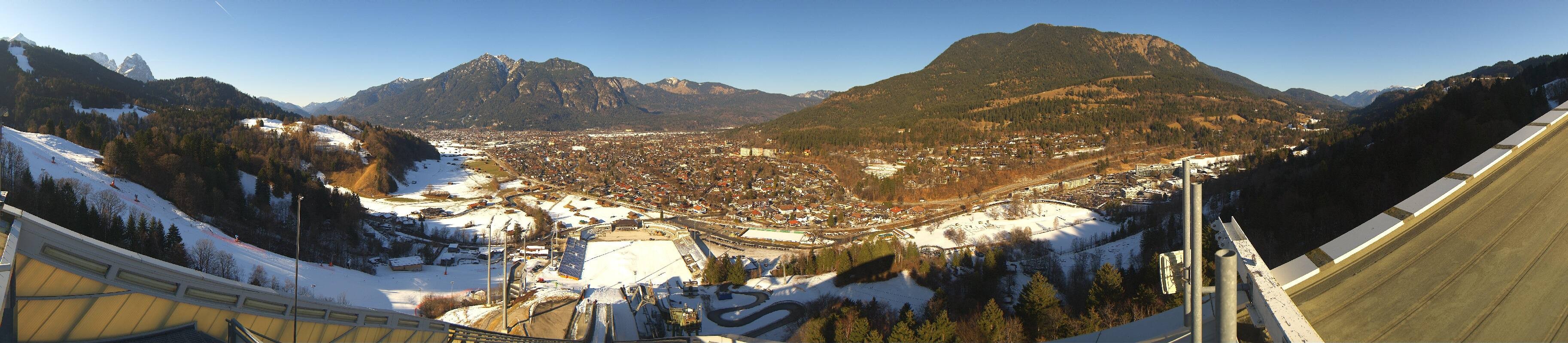 Archived image Webcam Garmisch-Partenkirchen Olympia Hill