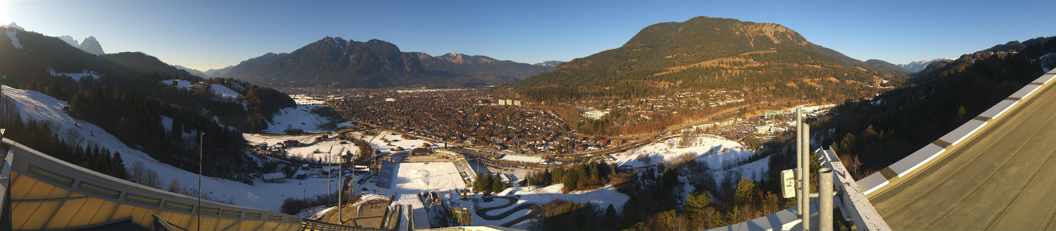 Archived image Webcam Garmisch-Partenkirchen Olympia Hill
