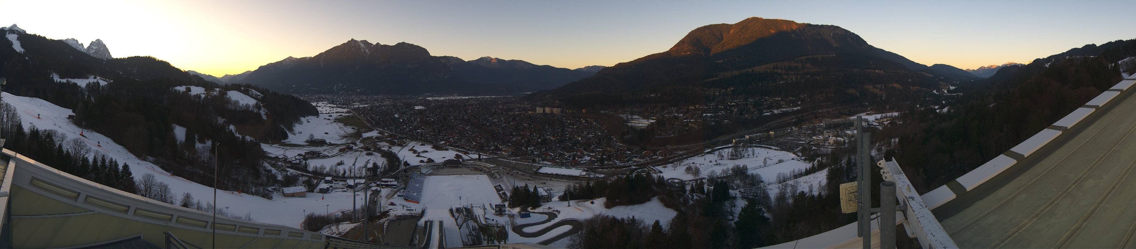 Archived image Webcam Garmisch-Partenkirchen Olympia Hill