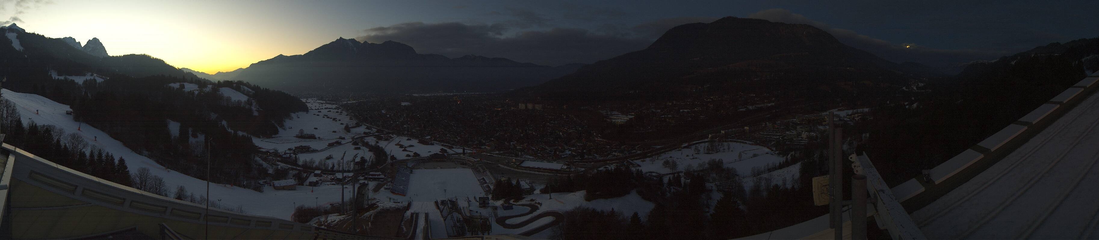 Archiv Foto Webcam Garmisch-Partenkirchen - Olympiaschanze