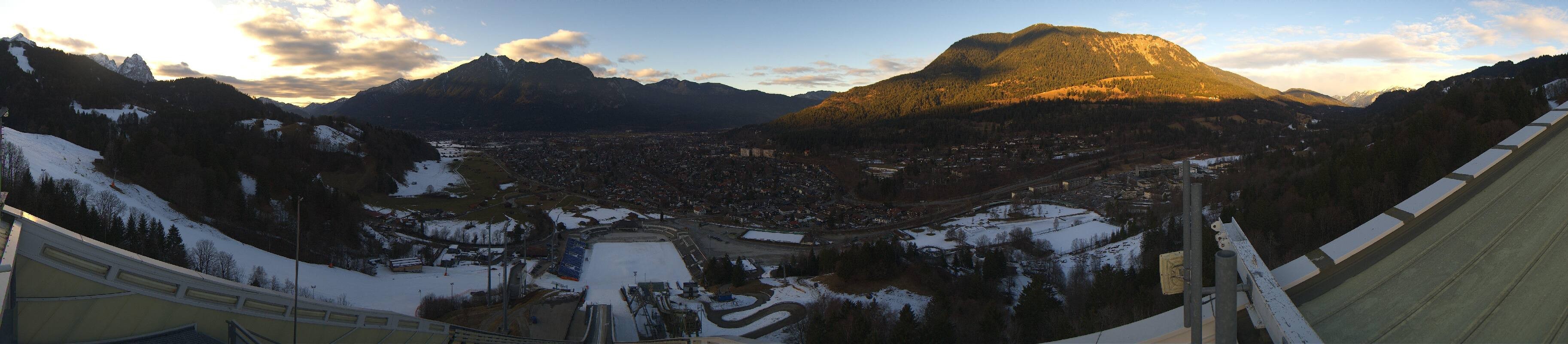 Archiv Foto Webcam Garmisch-Partenkirchen - Olympiaschanze