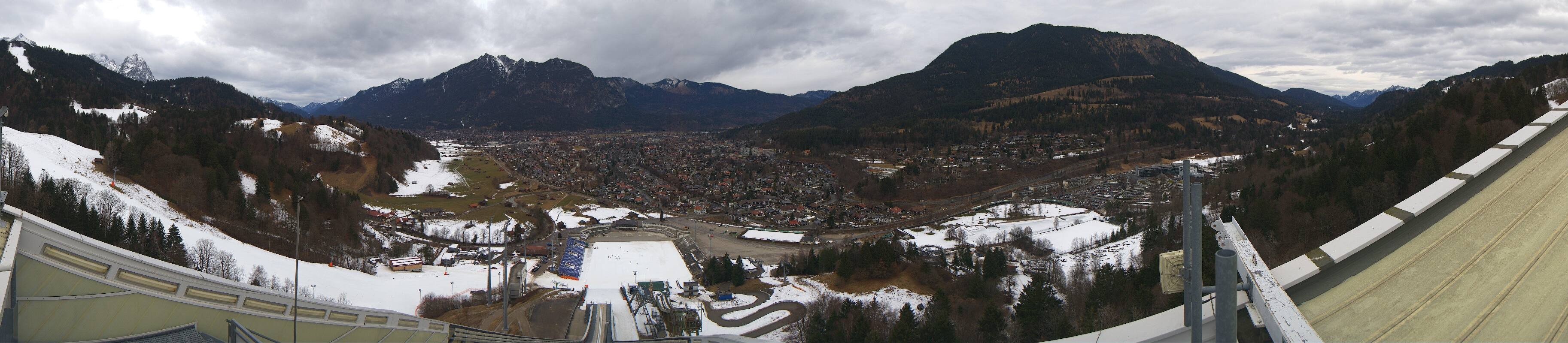 Archived image Webcam Garmisch-Partenkirchen Olympia Hill