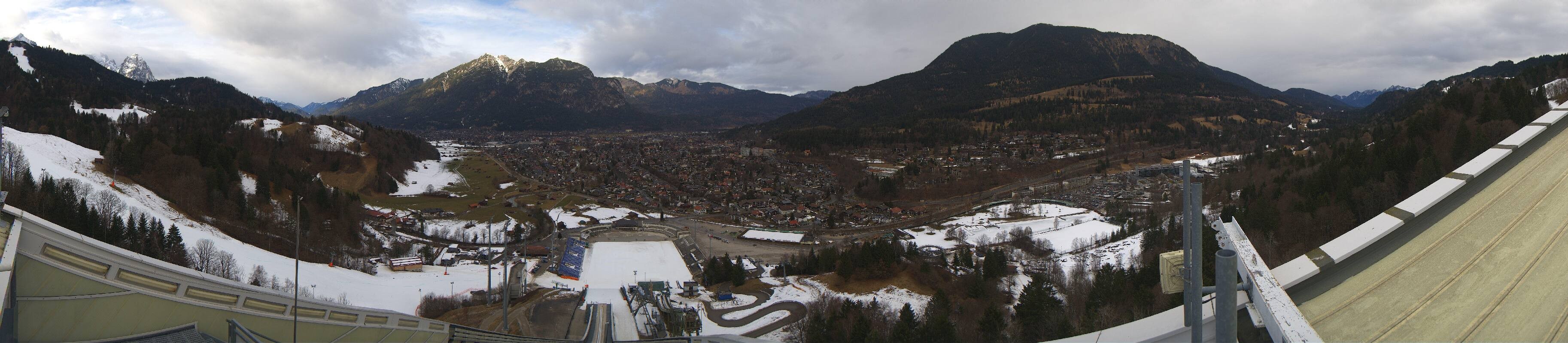 Archived image Webcam Garmisch-Partenkirchen Olympia Hill