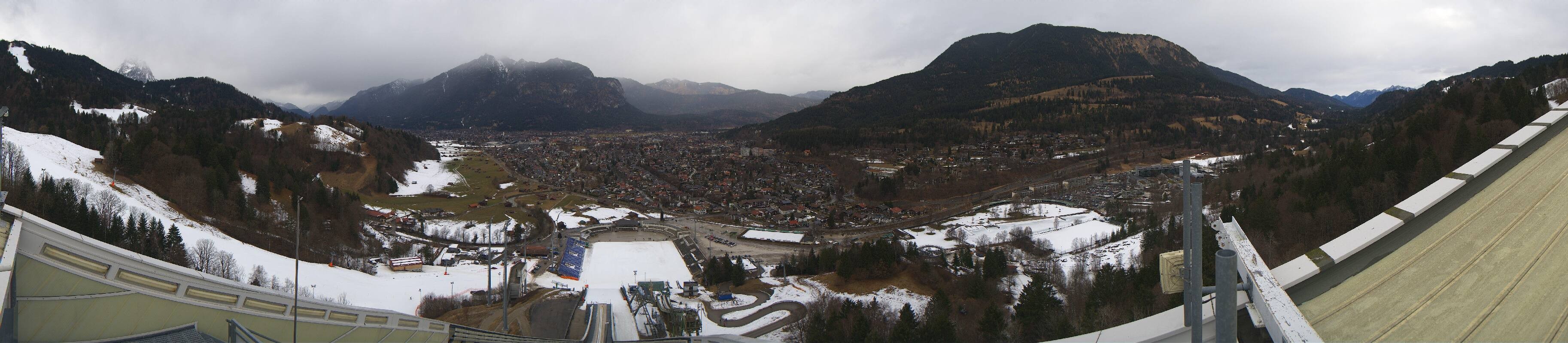 Archived image Webcam Garmisch-Partenkirchen Olympia Hill