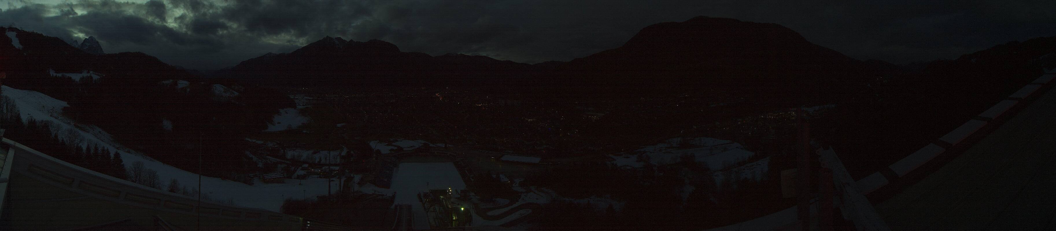 Archived image Webcam Garmisch-Partenkirchen Olympia Hill