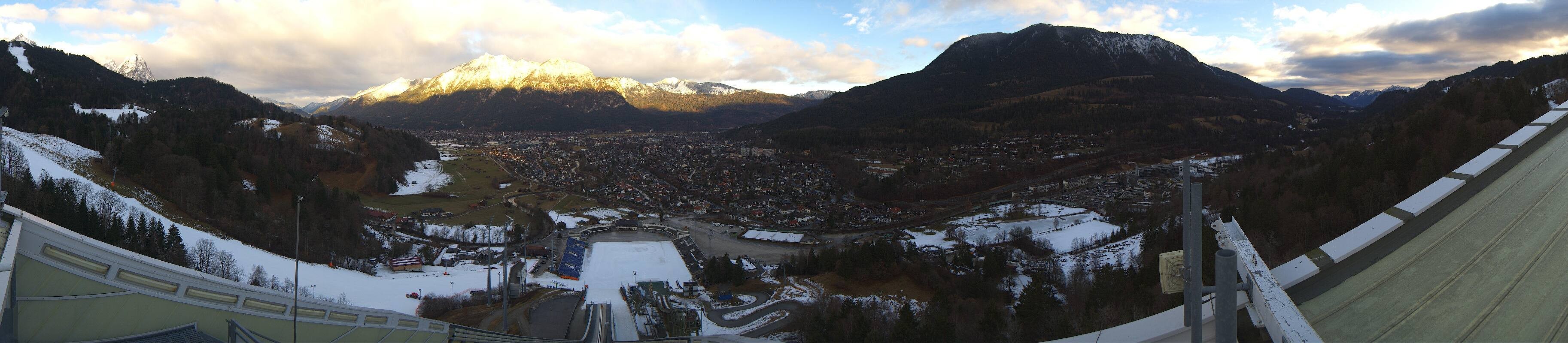 Archiv Foto Webcam Garmisch-Partenkirchen - Olympiaschanze