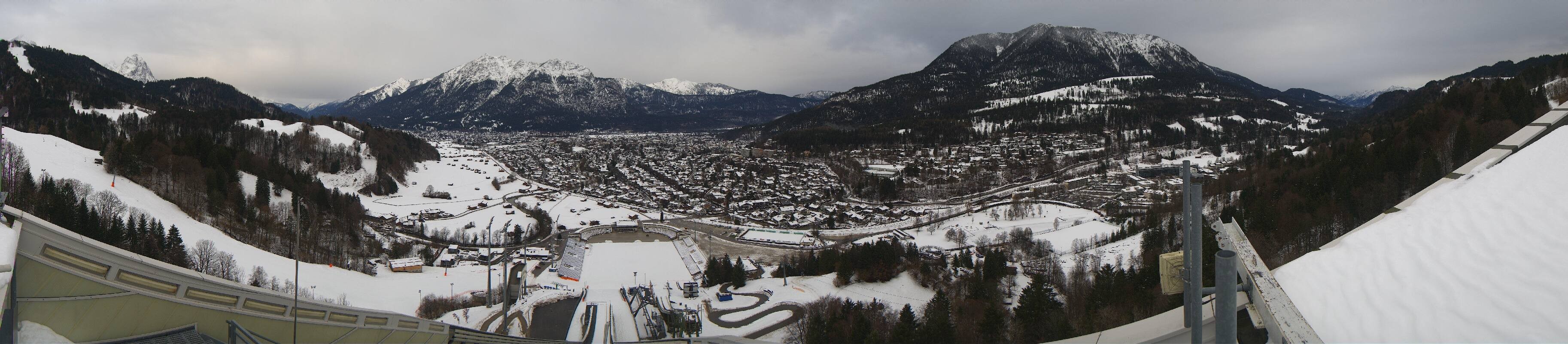 Archiv Foto Webcam Garmisch-Partenkirchen - Olympiaschanze