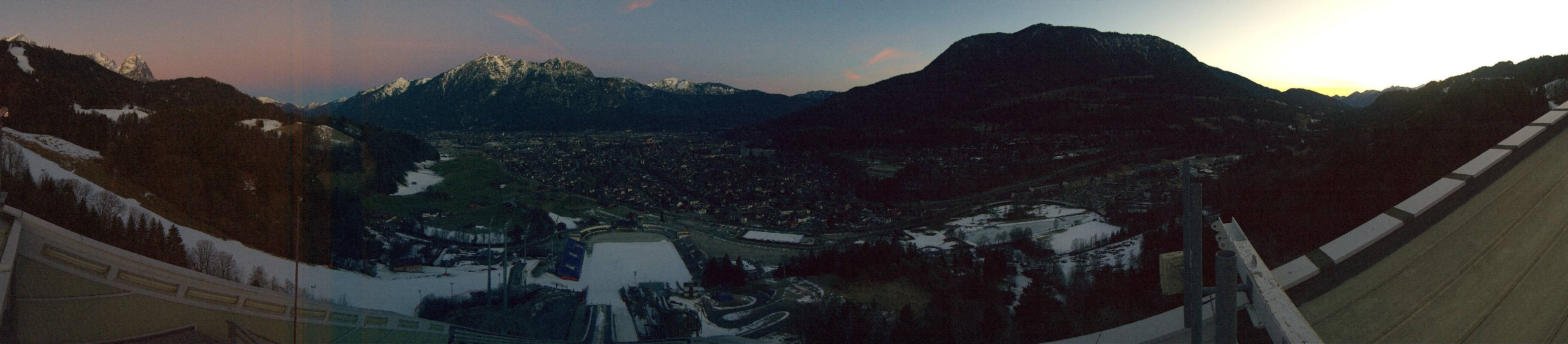 Archiv Foto Webcam Garmisch-Partenkirchen - Olympiaschanze