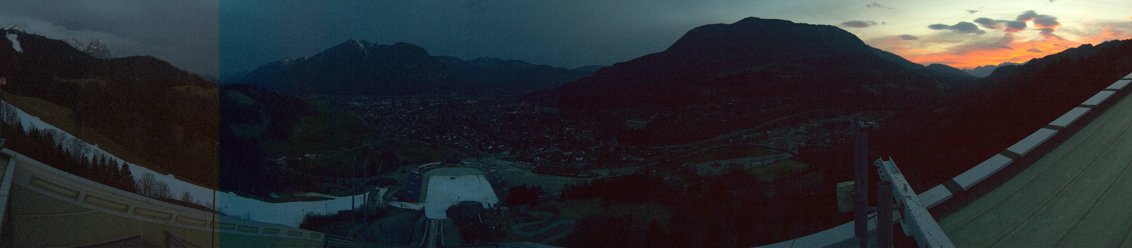 Archiv Foto Webcam Garmisch-Partenkirchen - Olympiaschanze