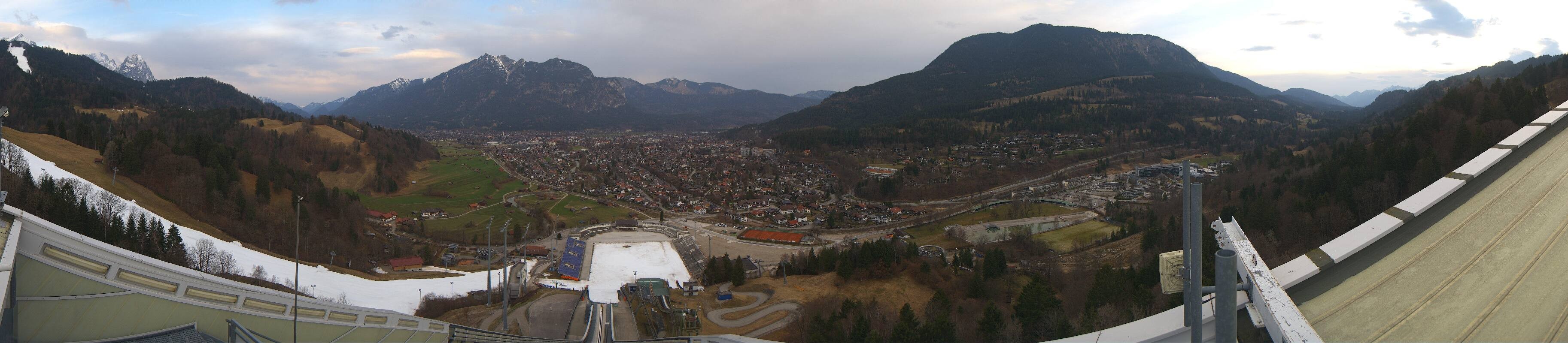 Archiv Foto Webcam Garmisch-Partenkirchen - Olympiaschanze