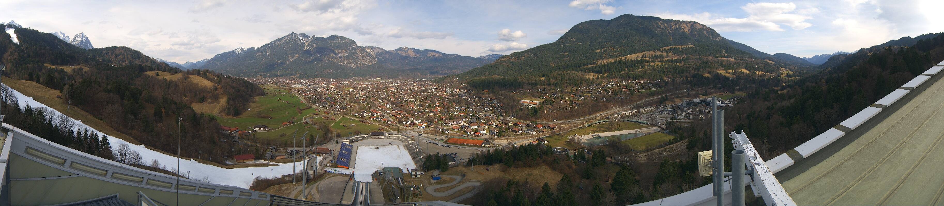 Archiv Foto Webcam Garmisch-Partenkirchen - Olympiaschanze