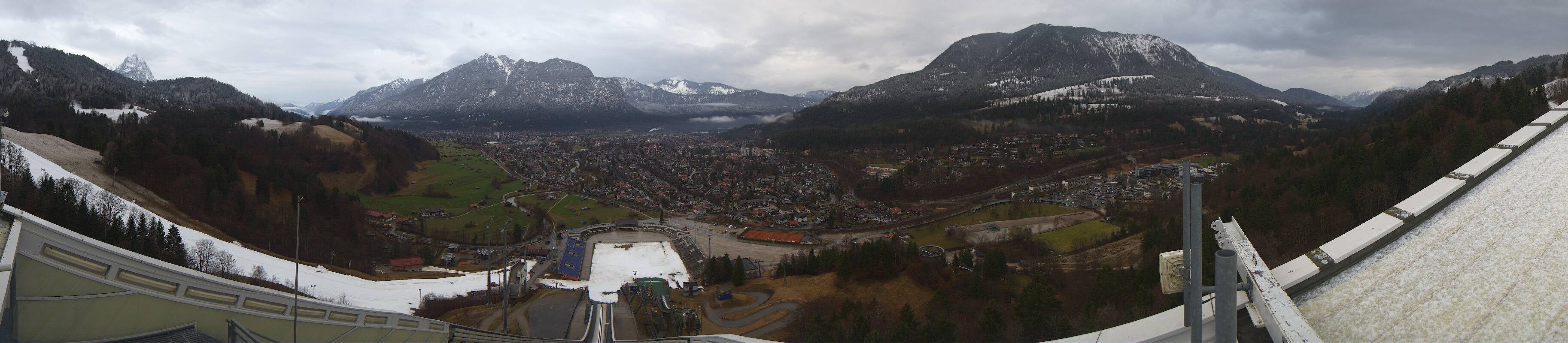 Archiv Foto Webcam Garmisch-Partenkirchen - Olympiaschanze