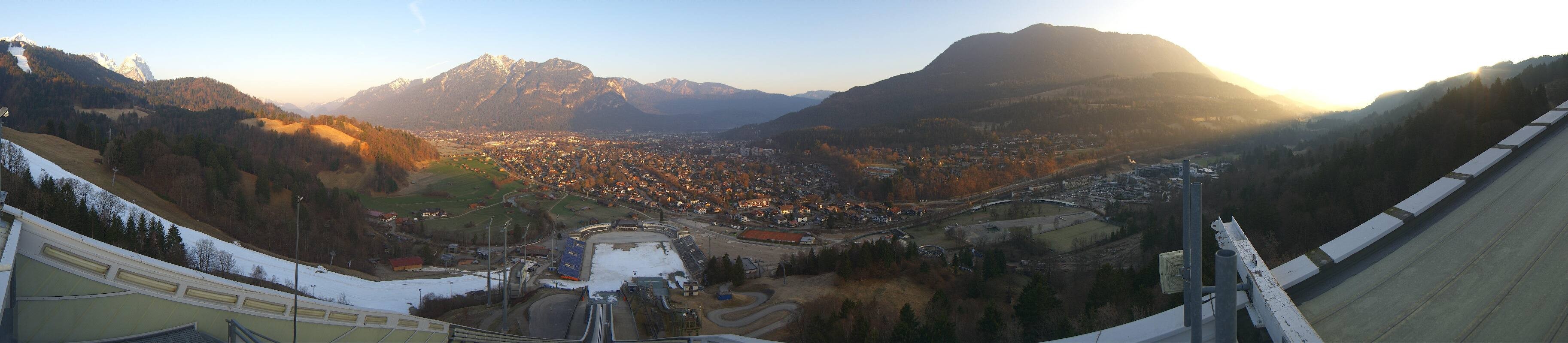 Archiv Foto Webcam Garmisch-Partenkirchen - Olympiaschanze