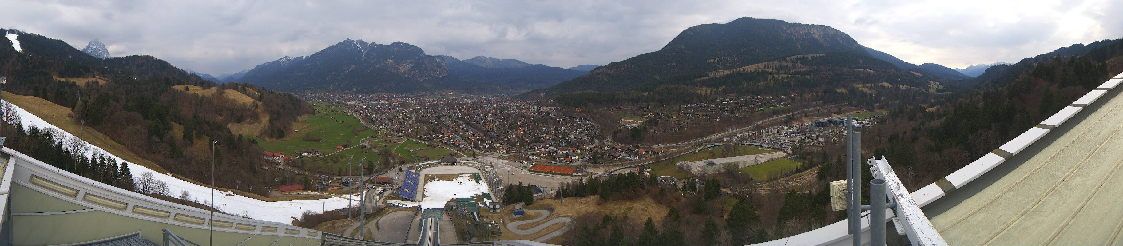 Archiv Foto Webcam Garmisch-Partenkirchen - Olympiaschanze