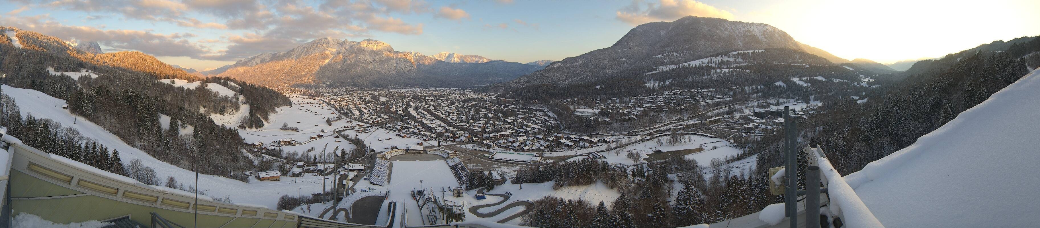 Archiv Foto Webcam Garmisch-Partenkirchen - Olympiaschanze