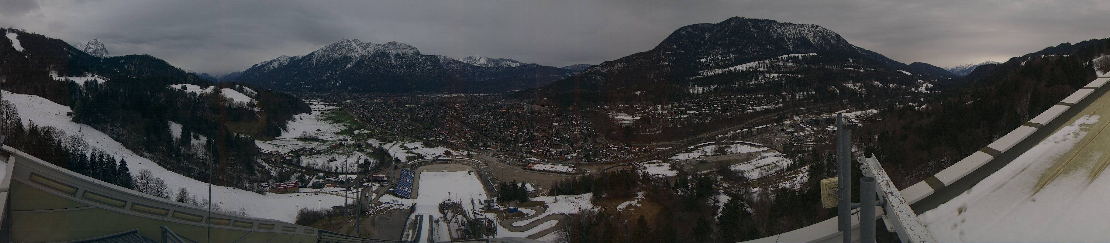 Archiv Foto Webcam Garmisch-Partenkirchen - Olympiaschanze