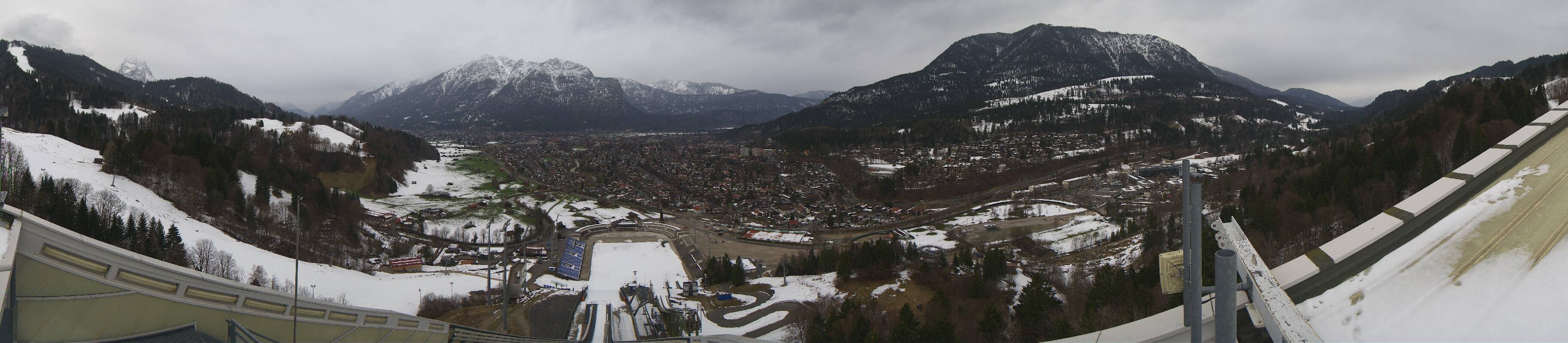 Archiv Foto Webcam Garmisch-Partenkirchen - Olympiaschanze