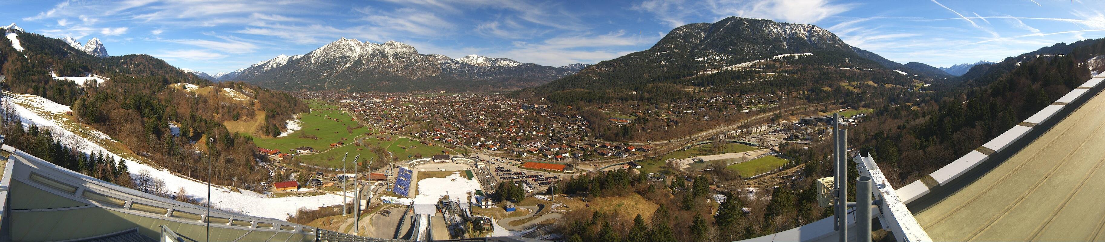Archived image Webcam Garmisch-Partenkirchen Olympia Hill