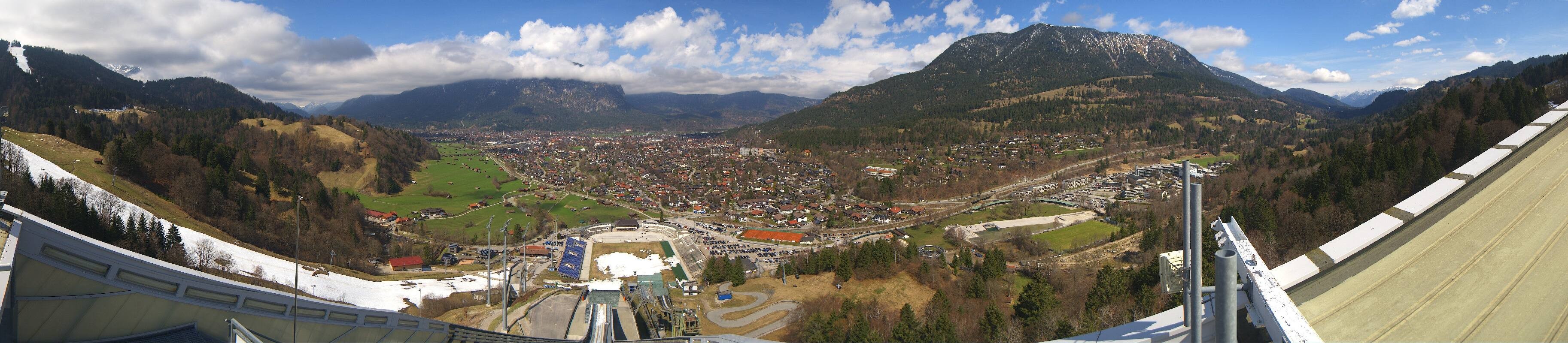 Archiv Foto Webcam Garmisch-Partenkirchen - Olympiaschanze