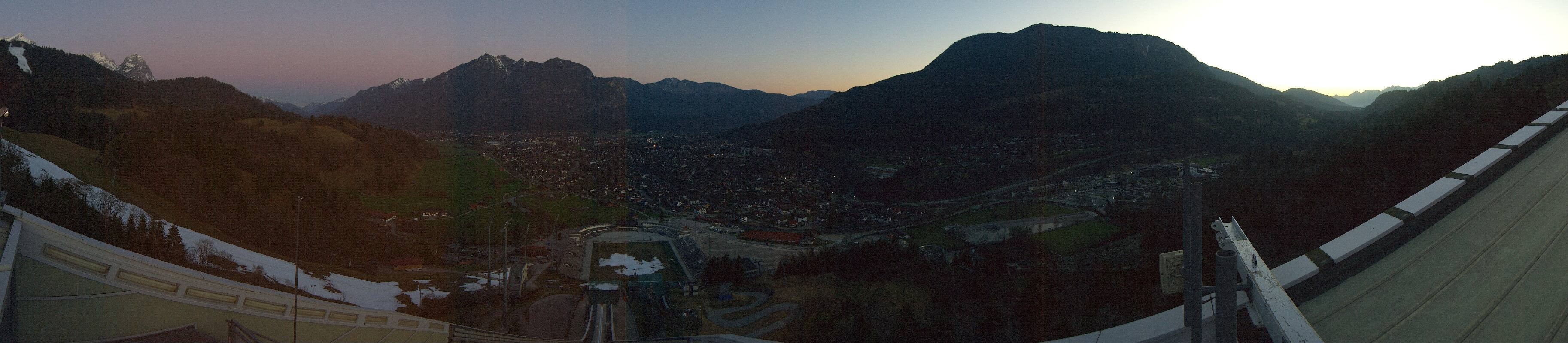Archiv Foto Webcam Garmisch-Partenkirchen - Olympiaschanze