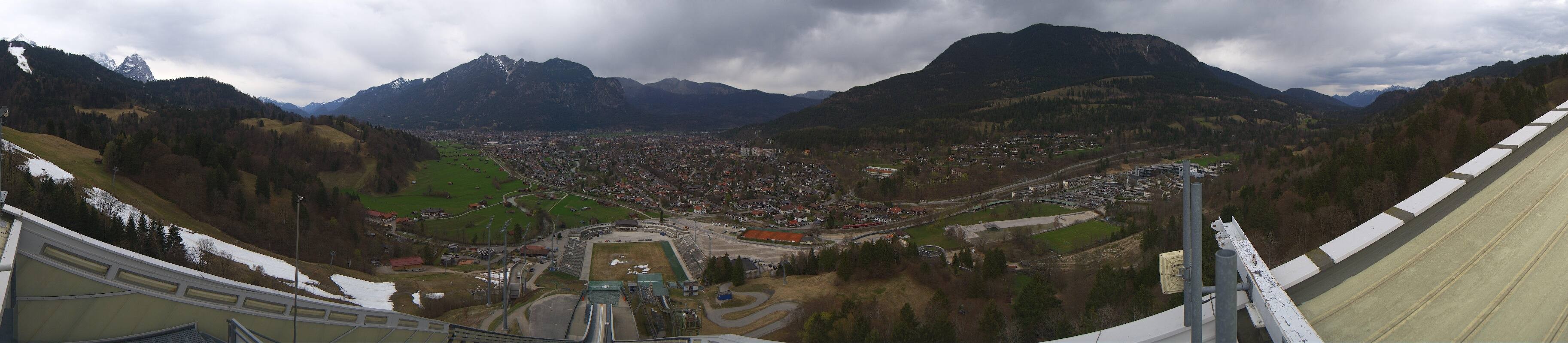 Archiv Foto Webcam Garmisch-Partenkirchen - Olympiaschanze