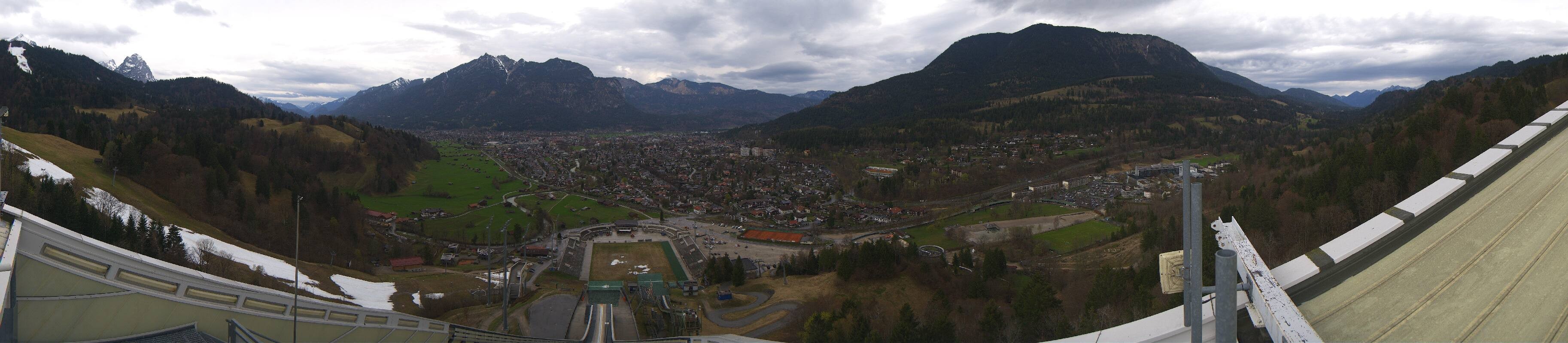 Archiv Foto Webcam Garmisch-Partenkirchen - Olympiaschanze