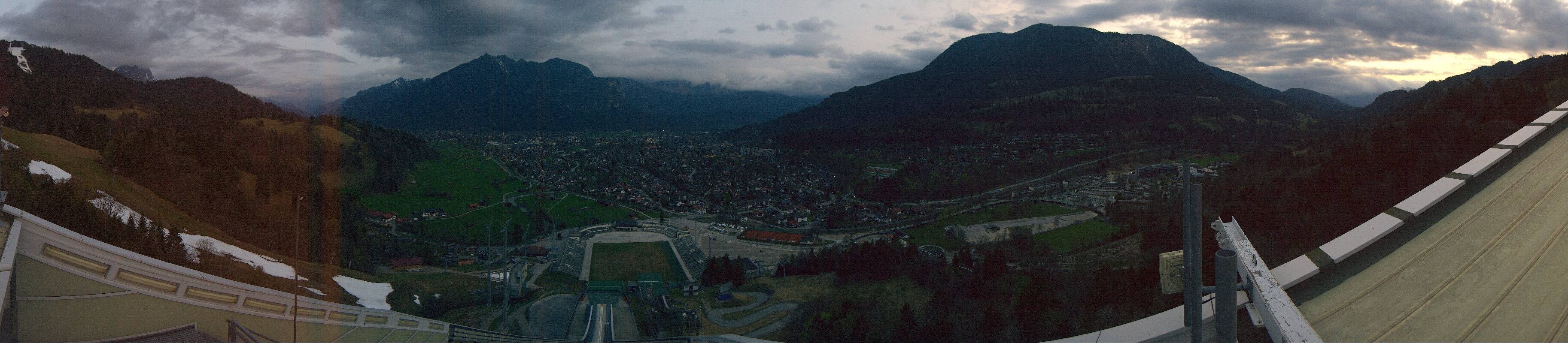 Archiv Foto Webcam Garmisch-Partenkirchen - Olympiaschanze
