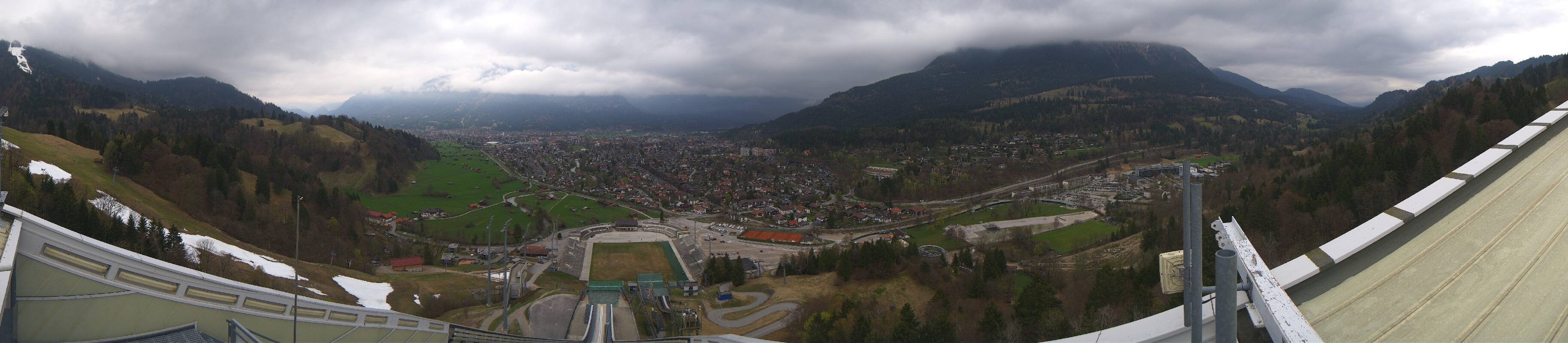 Archiv Foto Webcam Garmisch-Partenkirchen - Olympiaschanze