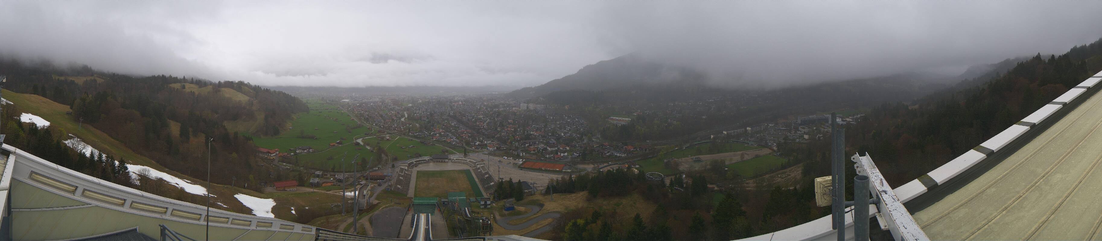 Archiv Foto Webcam Garmisch-Partenkirchen - Olympiaschanze