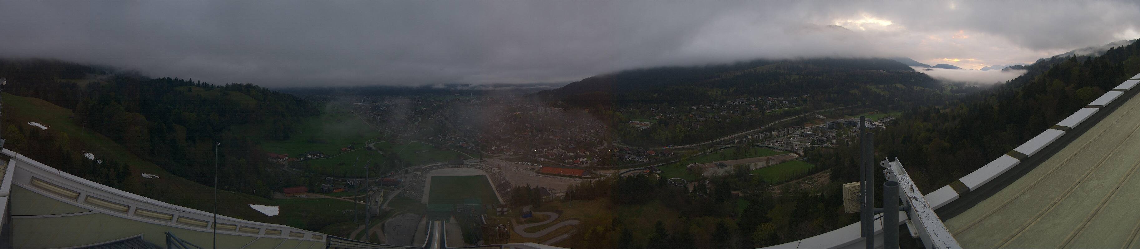 Archiv Foto Webcam Garmisch-Partenkirchen - Olympiaschanze