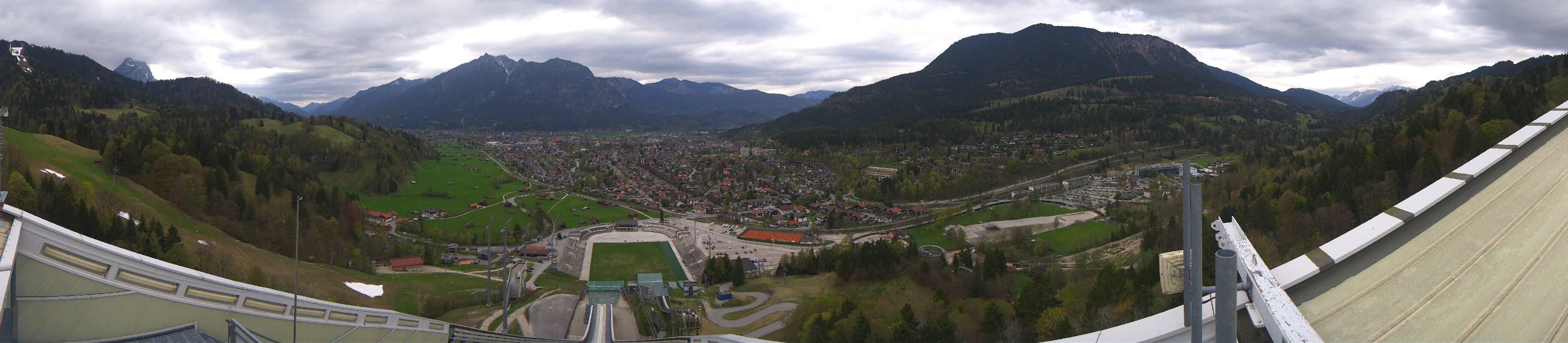 Archiv Foto Webcam Garmisch-Partenkirchen - Olympiaschanze