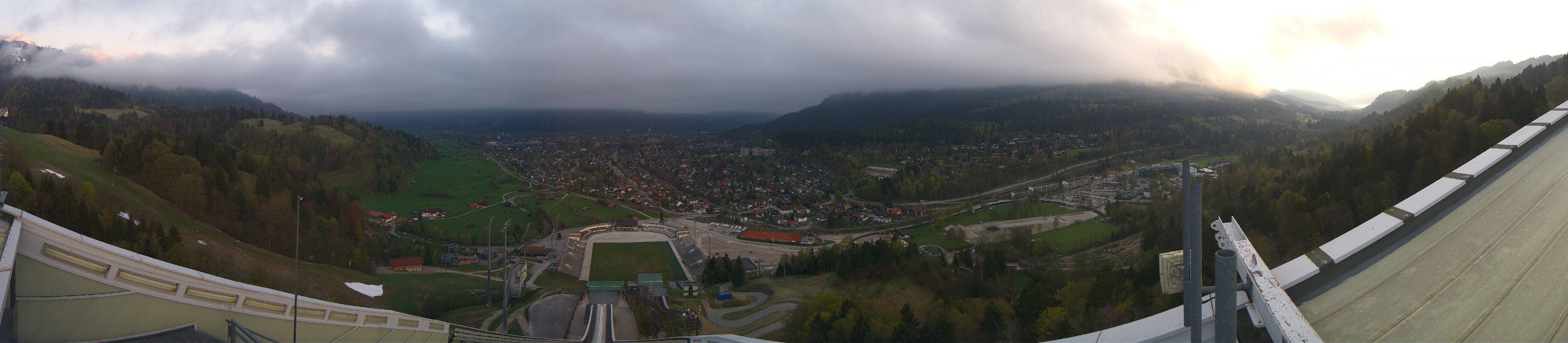 Archiv Foto Webcam Garmisch-Partenkirchen - Olympiaschanze