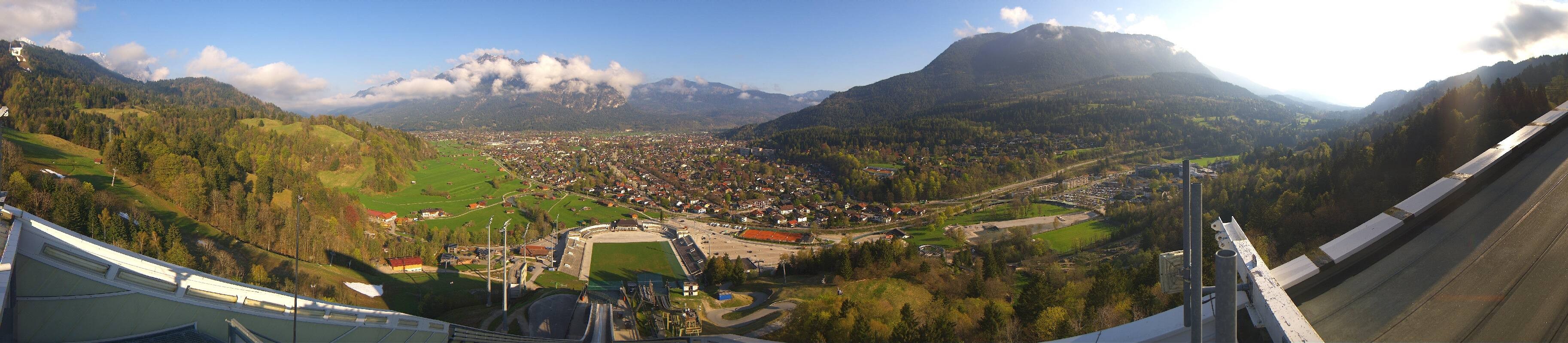 Archiv Foto Webcam Garmisch-Partenkirchen - Olympiaschanze