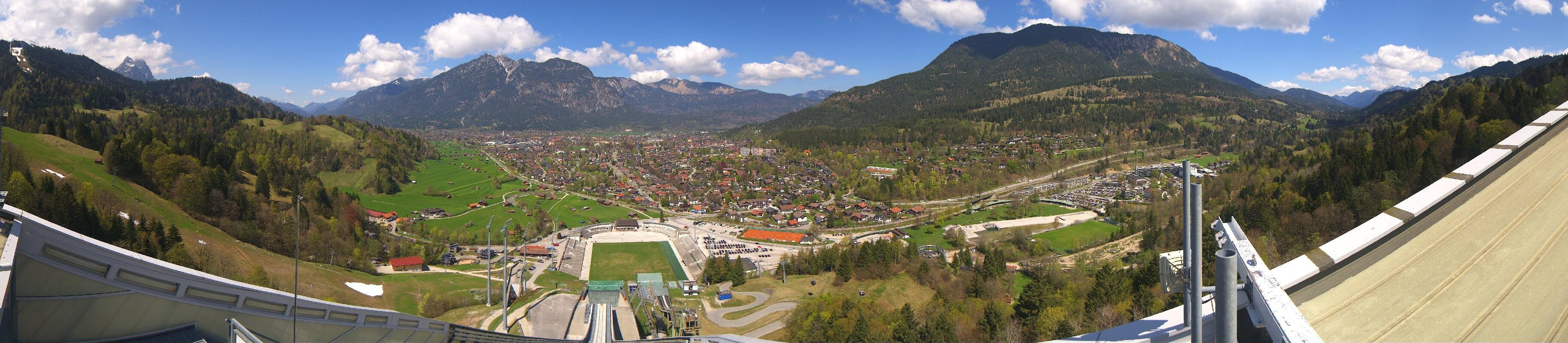 Archiv Foto Webcam Garmisch-Partenkirchen - Olympiaschanze