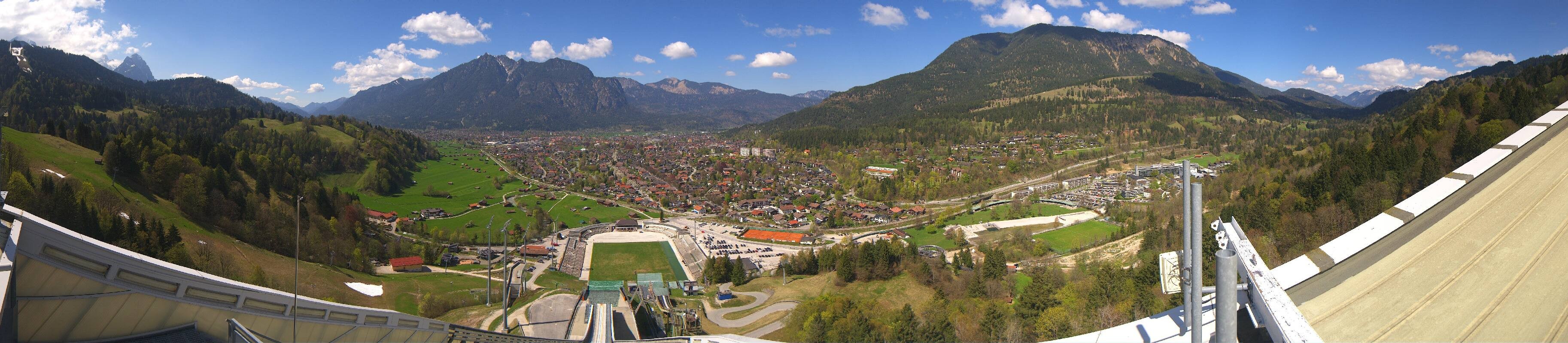 Archiv Foto Webcam Garmisch-Partenkirchen - Olympiaschanze