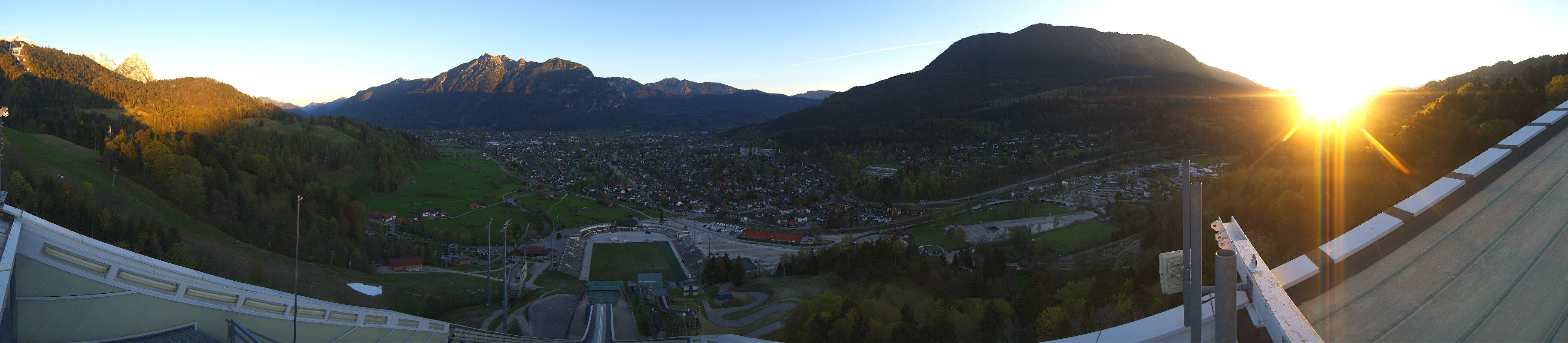 Archiv Foto Webcam Garmisch-Partenkirchen - Olympiaschanze