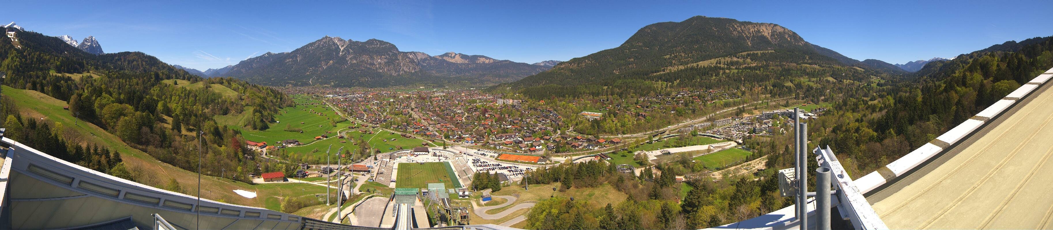 Archiv Foto Webcam Garmisch-Partenkirchen - Olympiaschanze