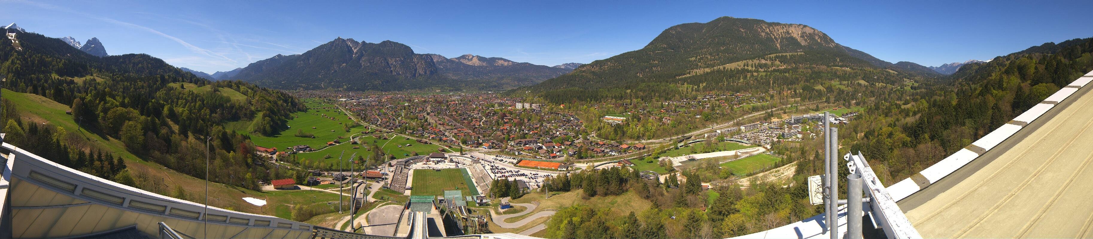 Archiv Foto Webcam Garmisch-Partenkirchen - Olympiaschanze