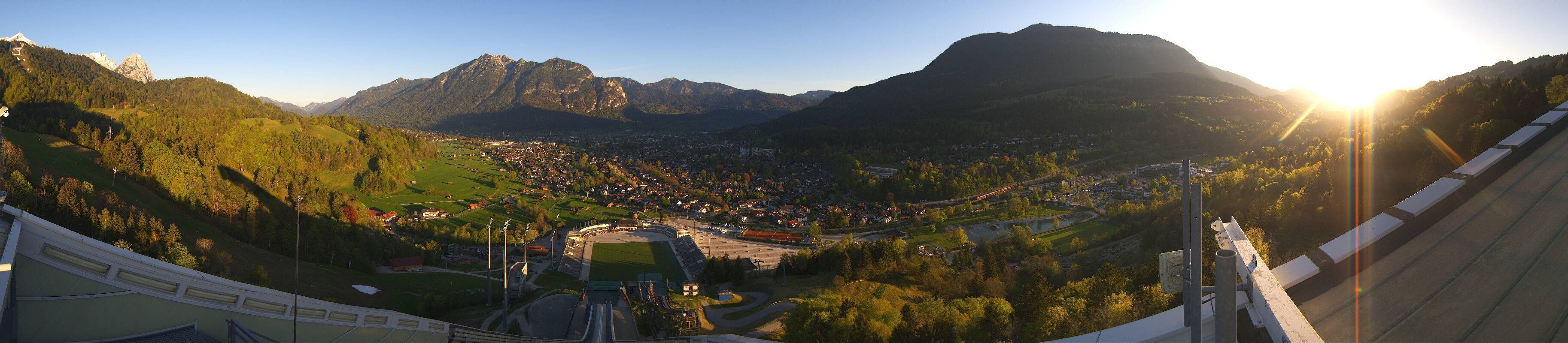 Archiv Foto Webcam Garmisch-Partenkirchen - Olympiaschanze