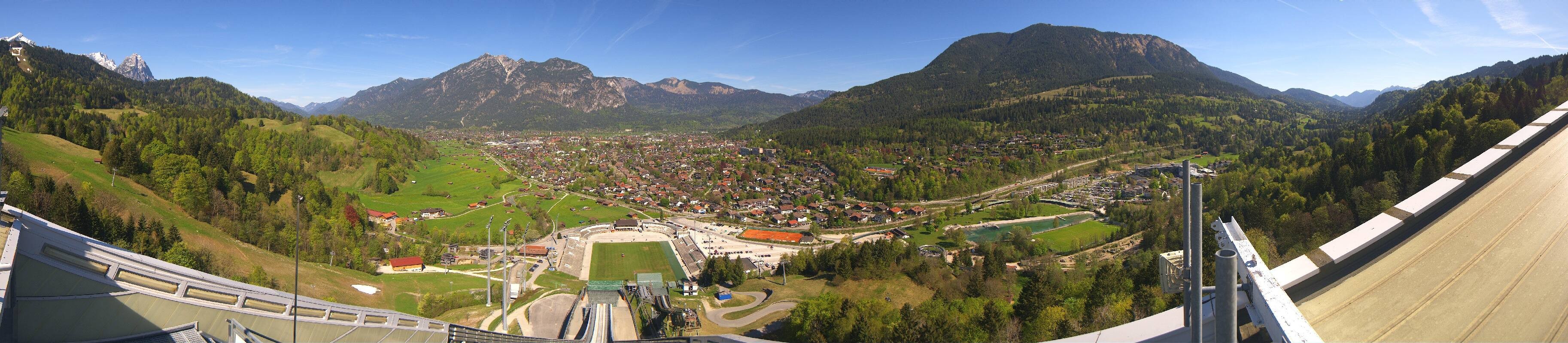 Archiv Foto Webcam Garmisch-Partenkirchen - Olympiaschanze