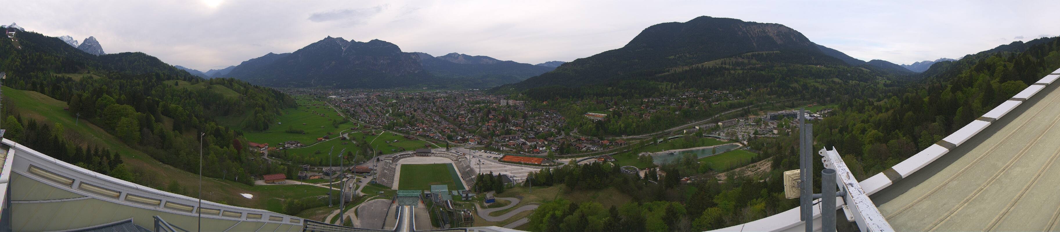 Archiv Foto Webcam Garmisch-Partenkirchen - Olympiaschanze
