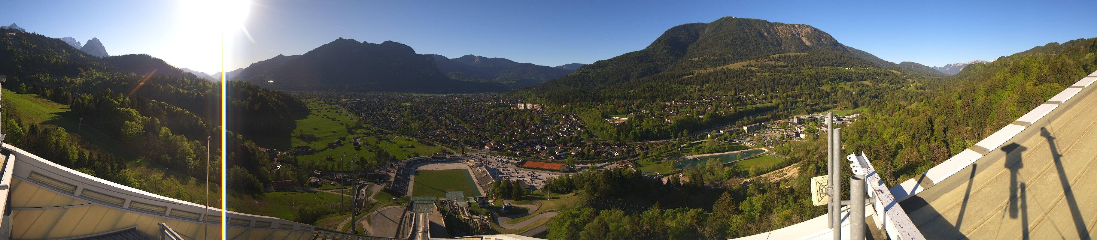 Archived image Webcam Garmisch-Partenkirchen Olympia Hill