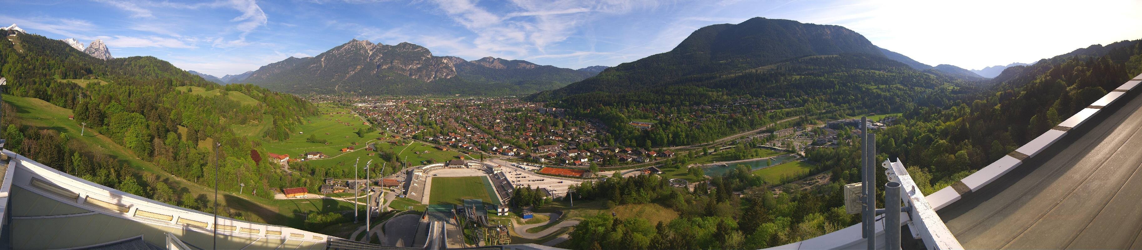 Archiv Foto Webcam Garmisch-Partenkirchen - Olympiaschanze