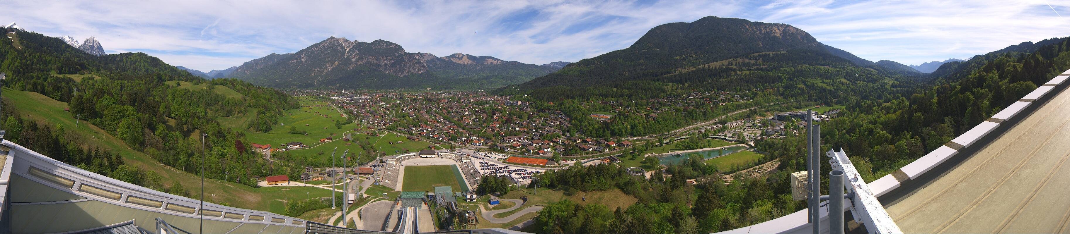 Archiv Foto Webcam Garmisch-Partenkirchen - Olympiaschanze