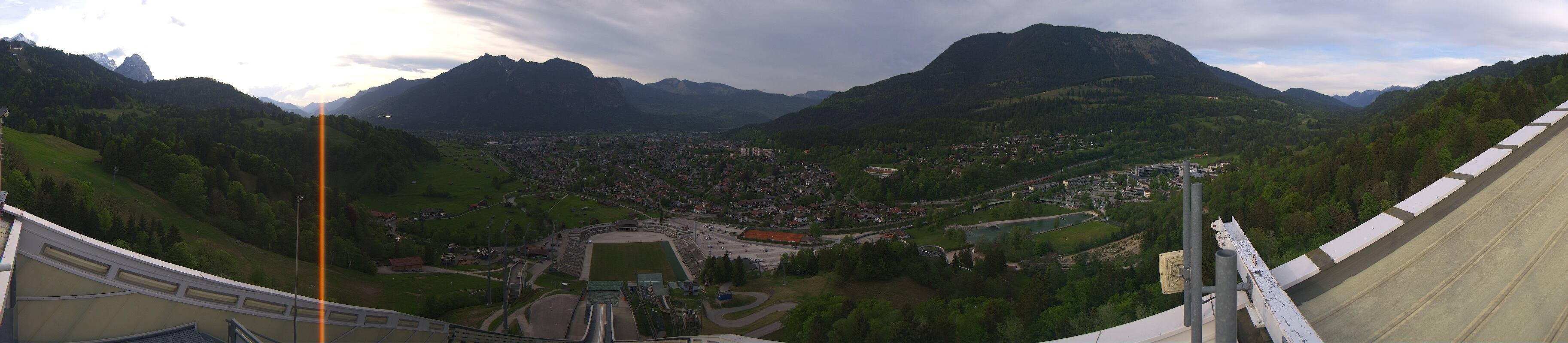 Archiv Foto Webcam Garmisch-Partenkirchen - Olympiaschanze