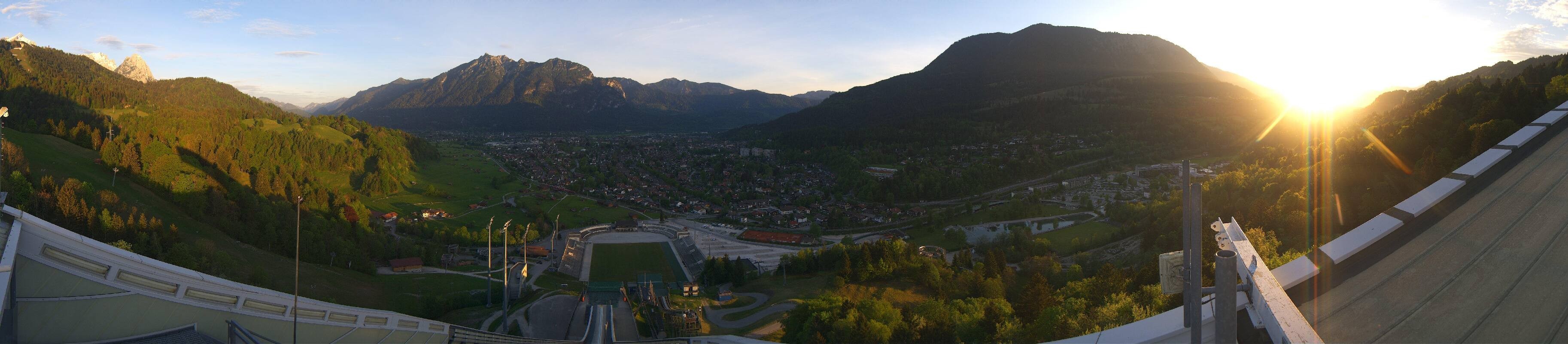 Archiv Foto Webcam Garmisch-Partenkirchen - Olympiaschanze