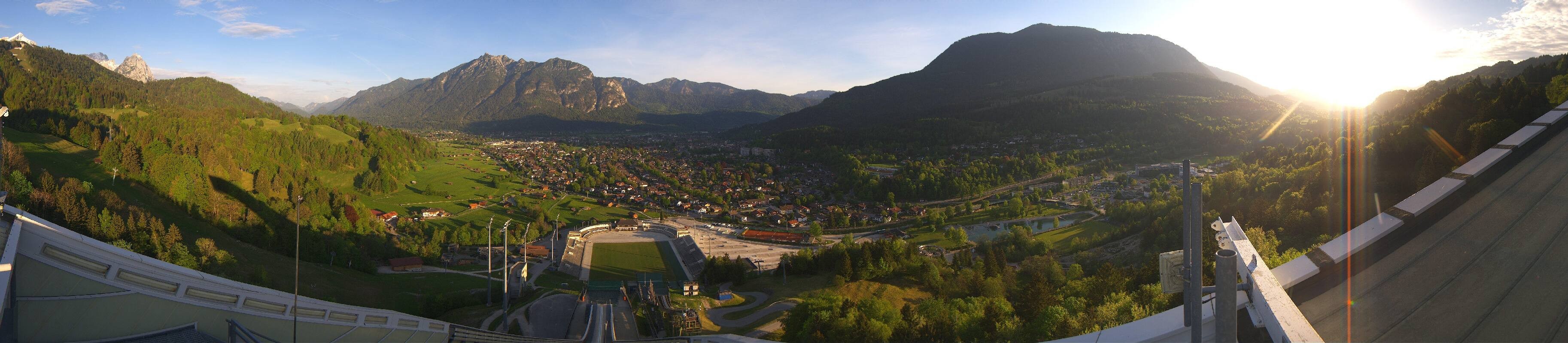 Archiv Foto Webcam Garmisch-Partenkirchen - Olympiaschanze