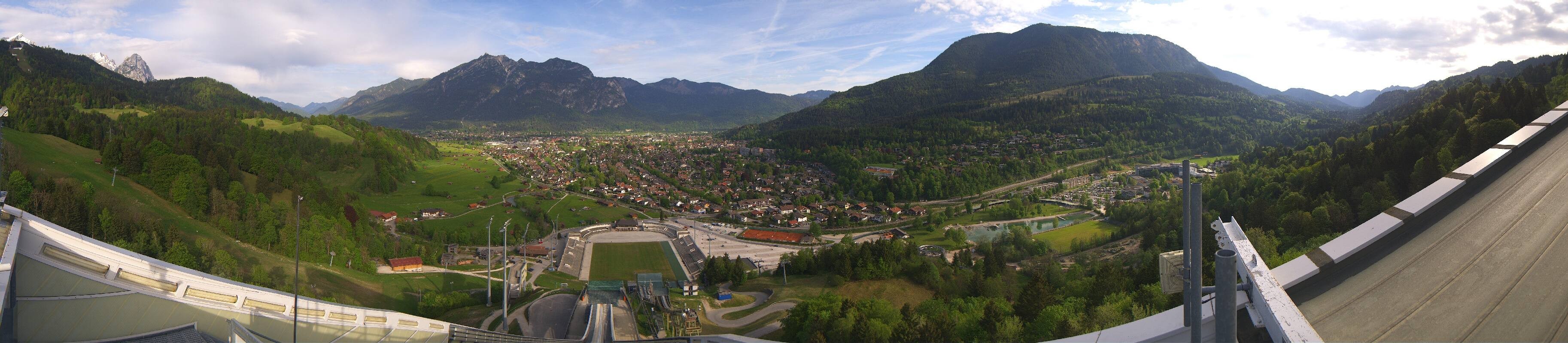 Archiv Foto Webcam Garmisch-Partenkirchen - Olympiaschanze