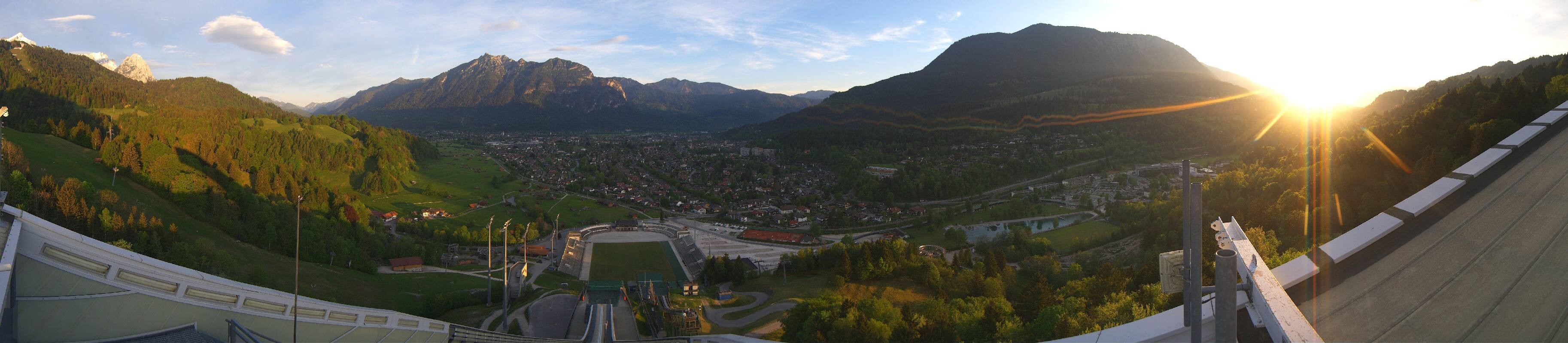 Archiv Foto Webcam Garmisch-Partenkirchen - Olympiaschanze